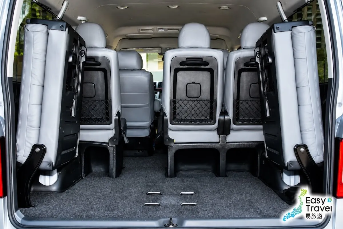 Private Daily Car Hire in Tokyo using Tokyo Toyota Commuter 5